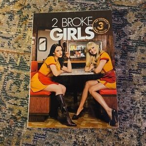 2 Broke Girls: The Complete Third Season (DVD Set, 2014) Factory Sealed